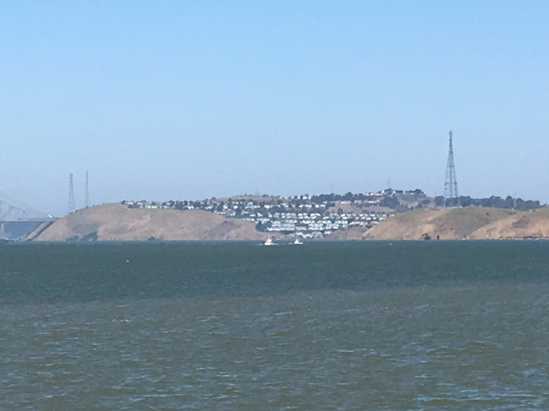 Benicia Public Pier & Beach-贝尼西亚必去景点