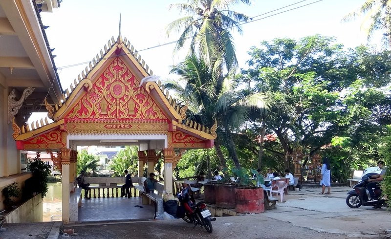 Wat Phothawas-素叻他尼必去景点