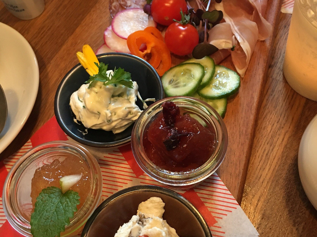 Jesteburg餐馆和美食-Mokkasin Café Schuhe & Schönes