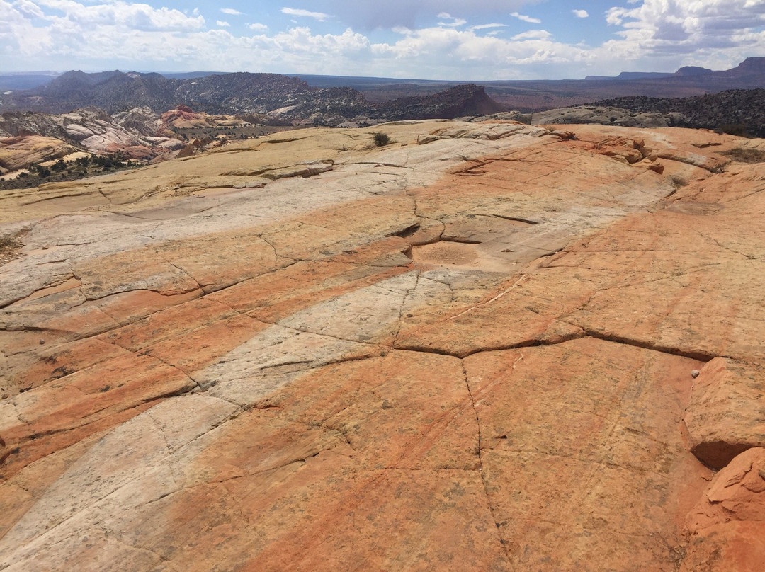 Yellow Rock Trail-卡纳布必去景点