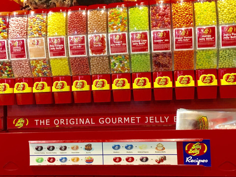 Fuzzywigs Candy Shop-韦尔必去景点