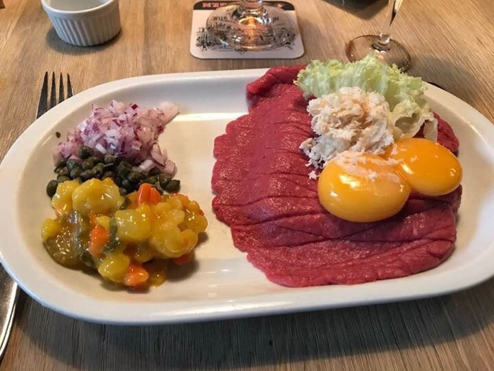 Husmann's Vinstue