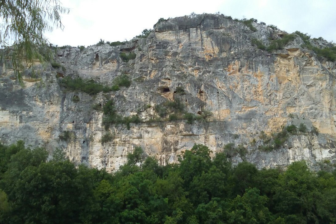 Chalk Bluff Park-Paddle Boat Rentals-Uvalde必去景点