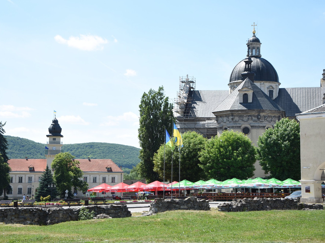 St. Lawrence Catholic Church-Zhovkva必去景点
