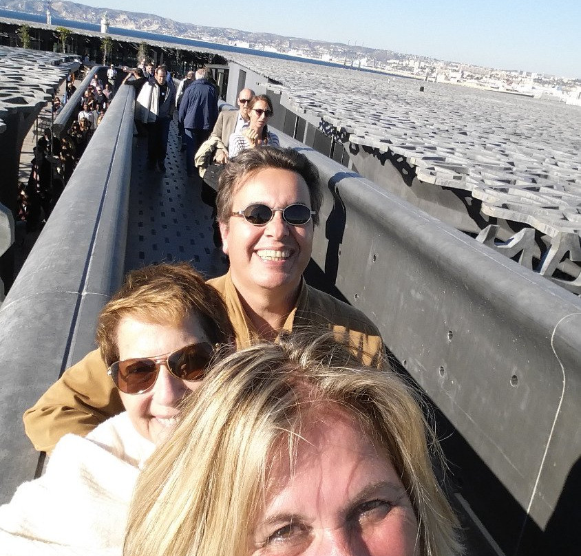 ProvenceVisit-卡西斯必去景点