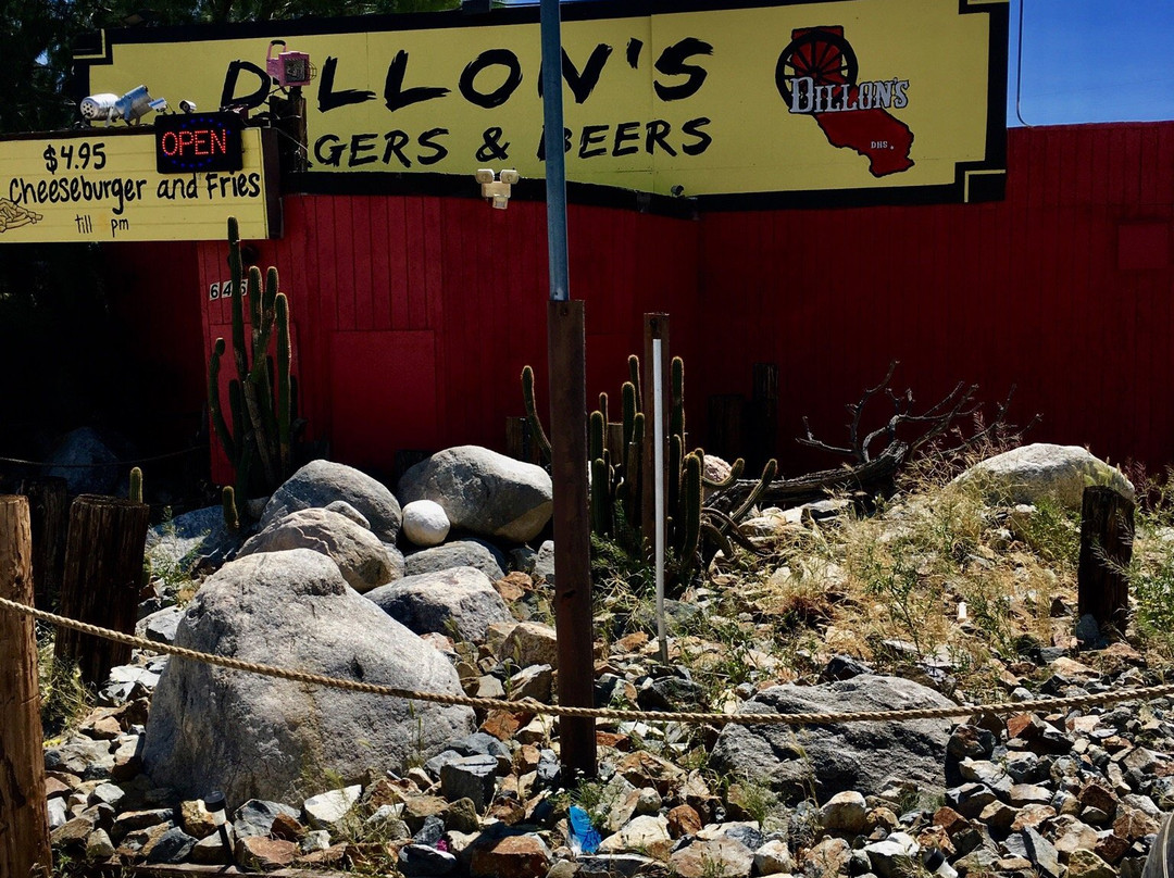 Dillon's Burgers and Beer
