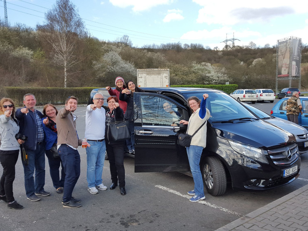 Europe van rental-布拉格必去景点