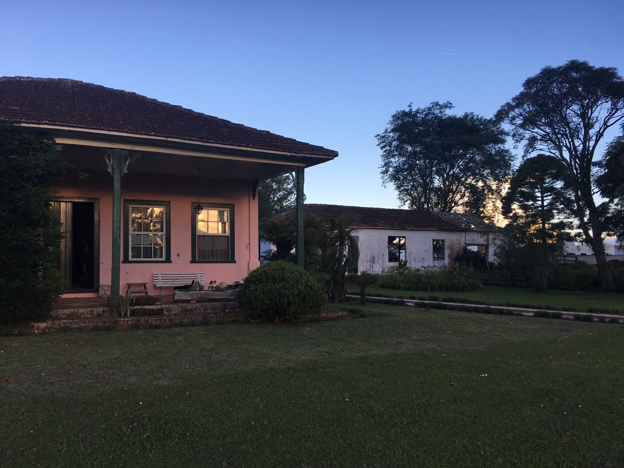 Chacara Bailly-官方