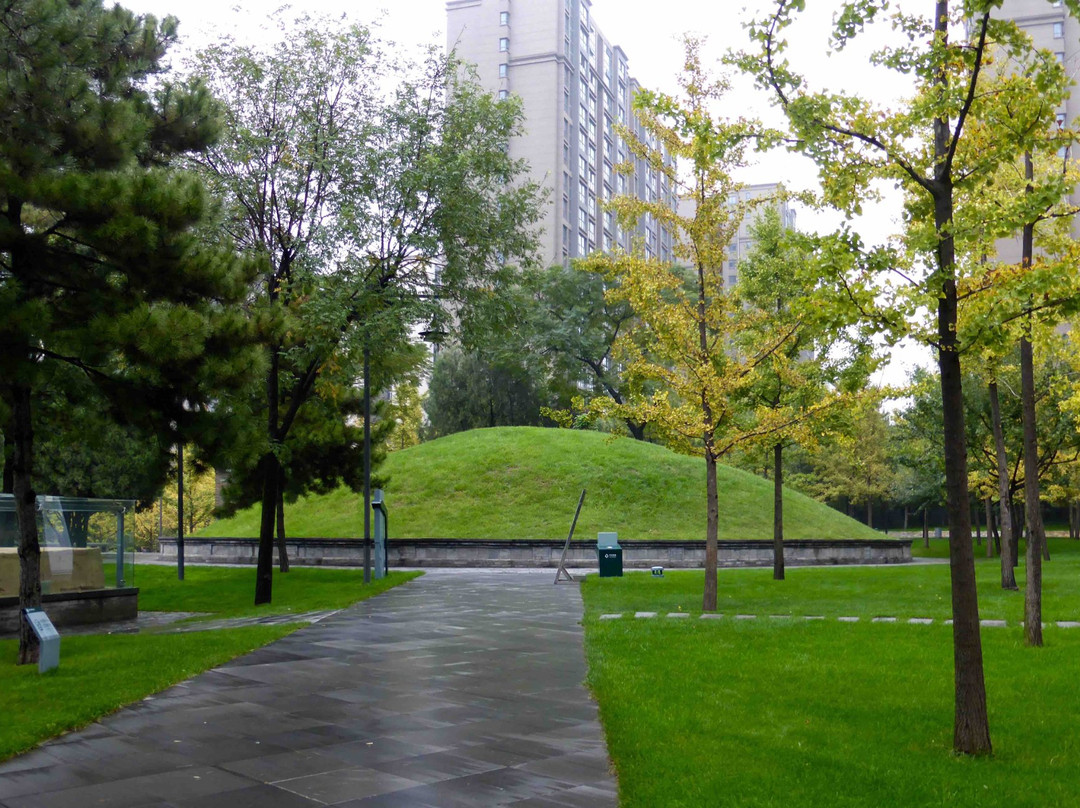 秦二世胡亥墓-西安市必去景点