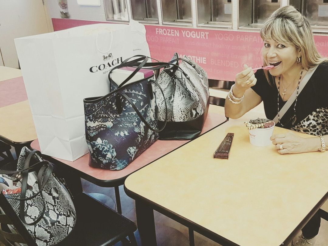 The Outlet Shoppes at El Paso-Canutillo必去景点