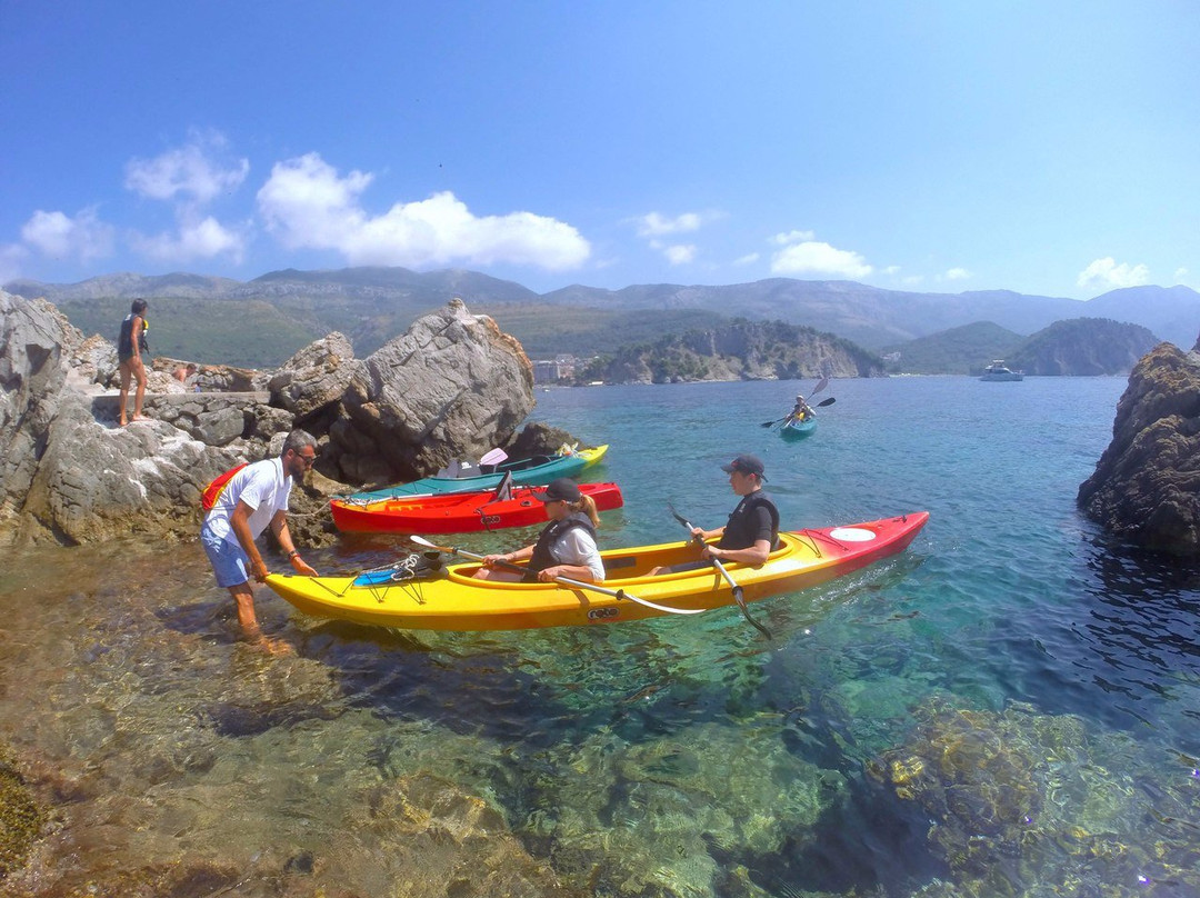 Petrovac Kayak Club-Petrovac必去景点