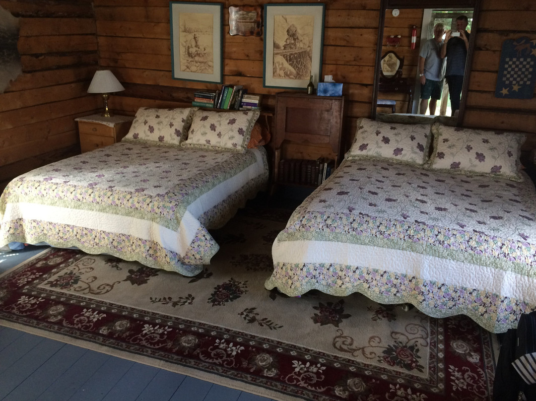 Six Mile River Resort