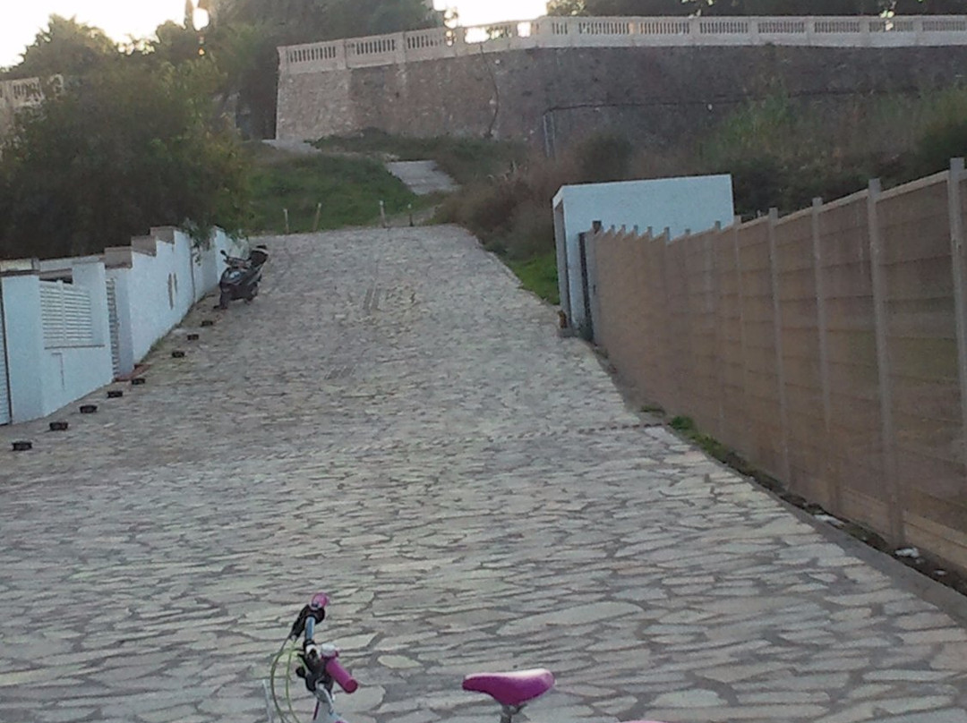 Platja De Sant Gervasi-比利亚努埃瓦－赫尔特鲁必去景点