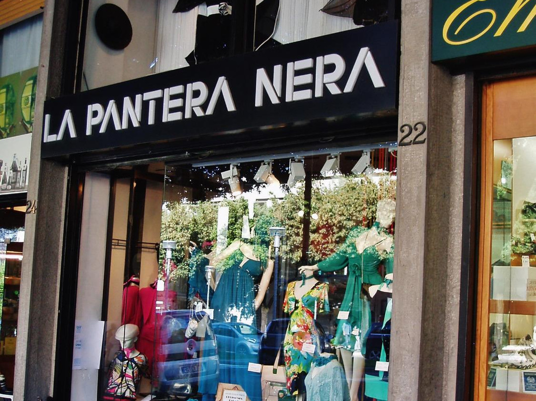La Pantera Nera Abbigliamento E Accessori Moda-基安奇安诺泰尔梅必去景点