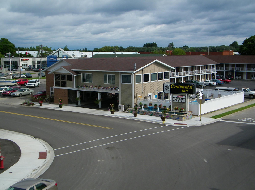 Continental Inn Cheboygan主图