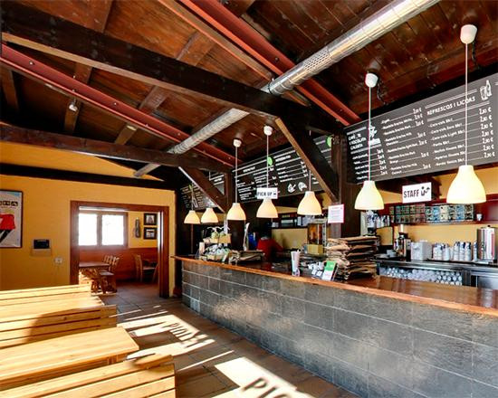 Grau Roig餐馆和美食-Restaurante Brasserie Piolet