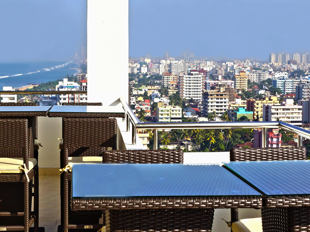 Dehiwala酒店住宿-The Penthouse Above Sea