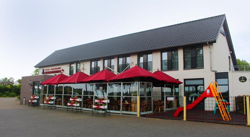 凯哲斯堡餐厅酒店-官方
