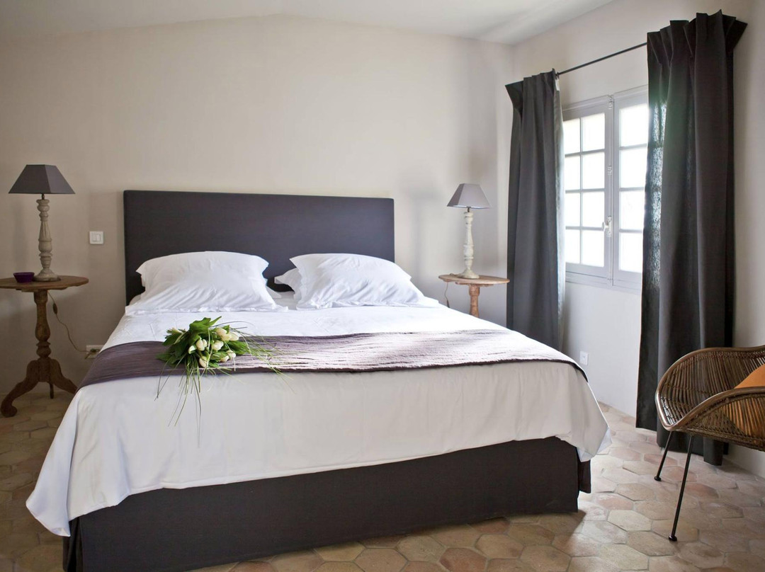 Les Portes de Crillon主图