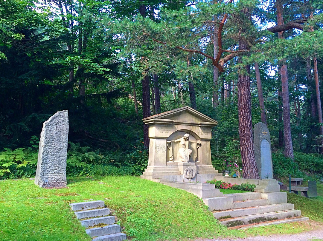 North Burial Ground-索尔纳必去景点