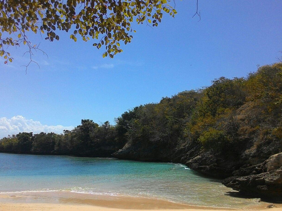 Pantai Pink-Jerowaru必去景点