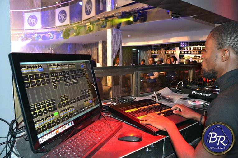 Blue Rock Complex-阿比让必去景点