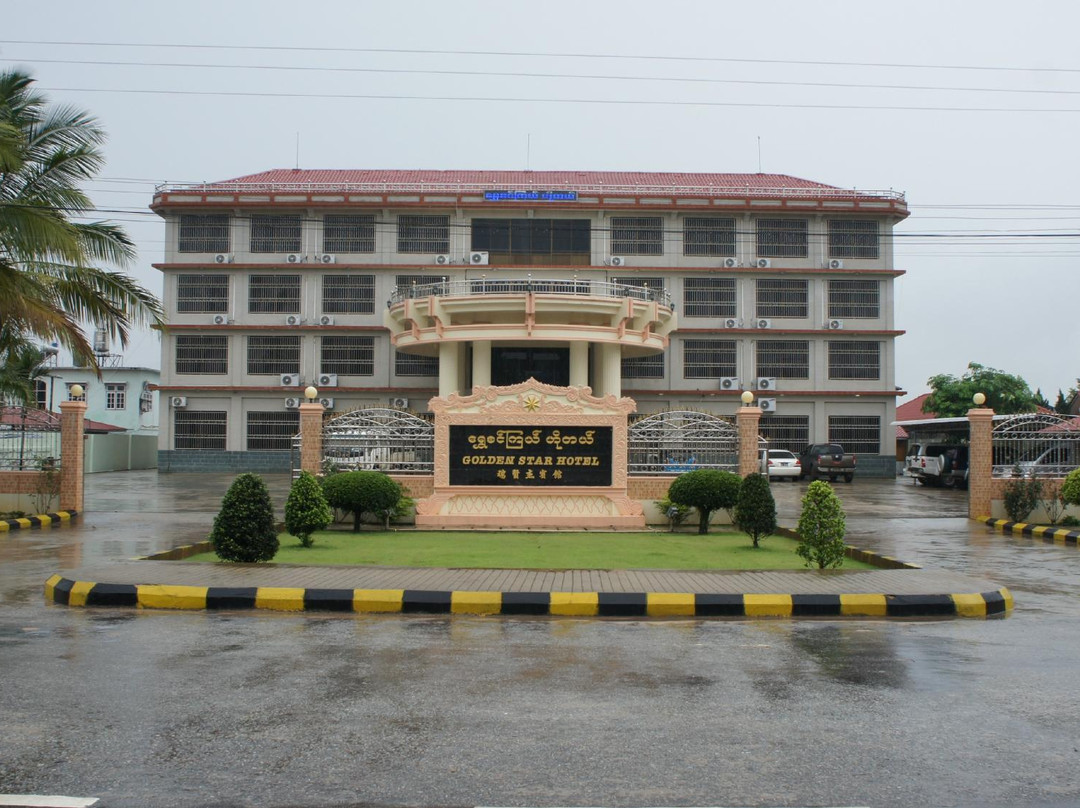 Golden Star Hotel主图