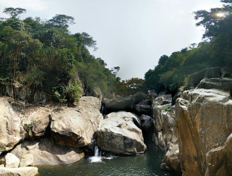 巴赫瀑布景点图片