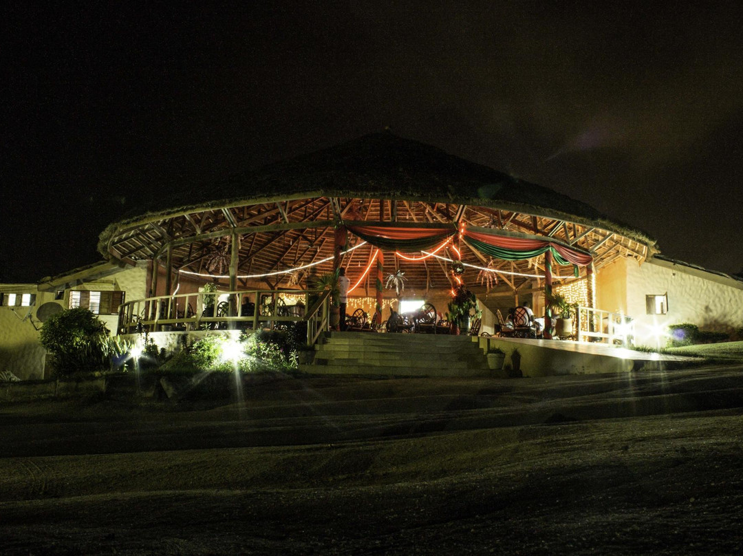 Shama Beach Resort Limited主图