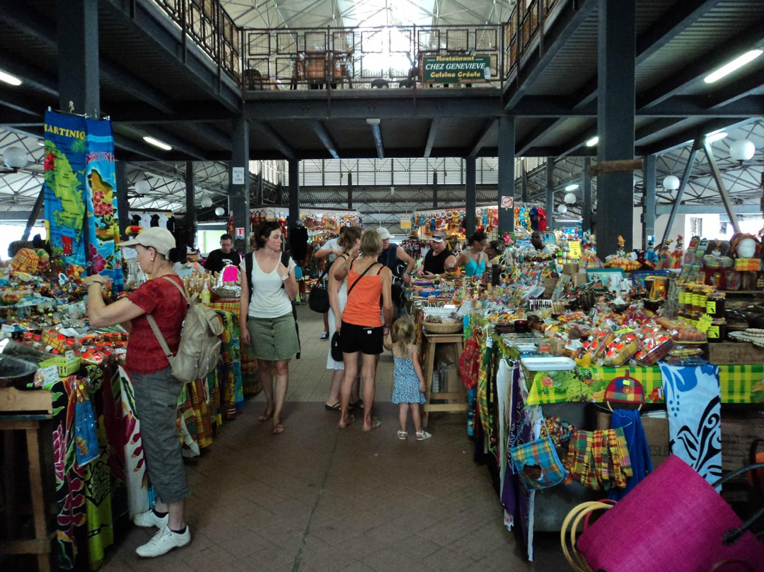 Grand Marche-法兰西堡必去景点