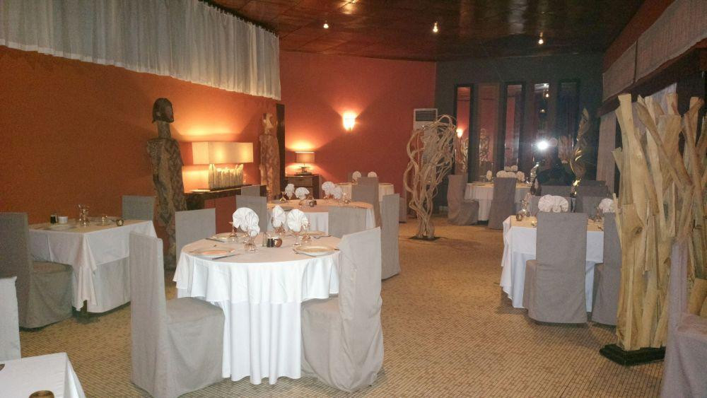 布拉萨市餐馆和美食-Le jardin des saveurs