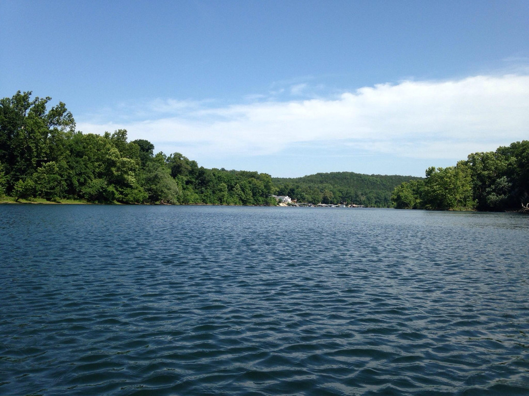 White River Kayaking & Outdoors-Hollister必去景点