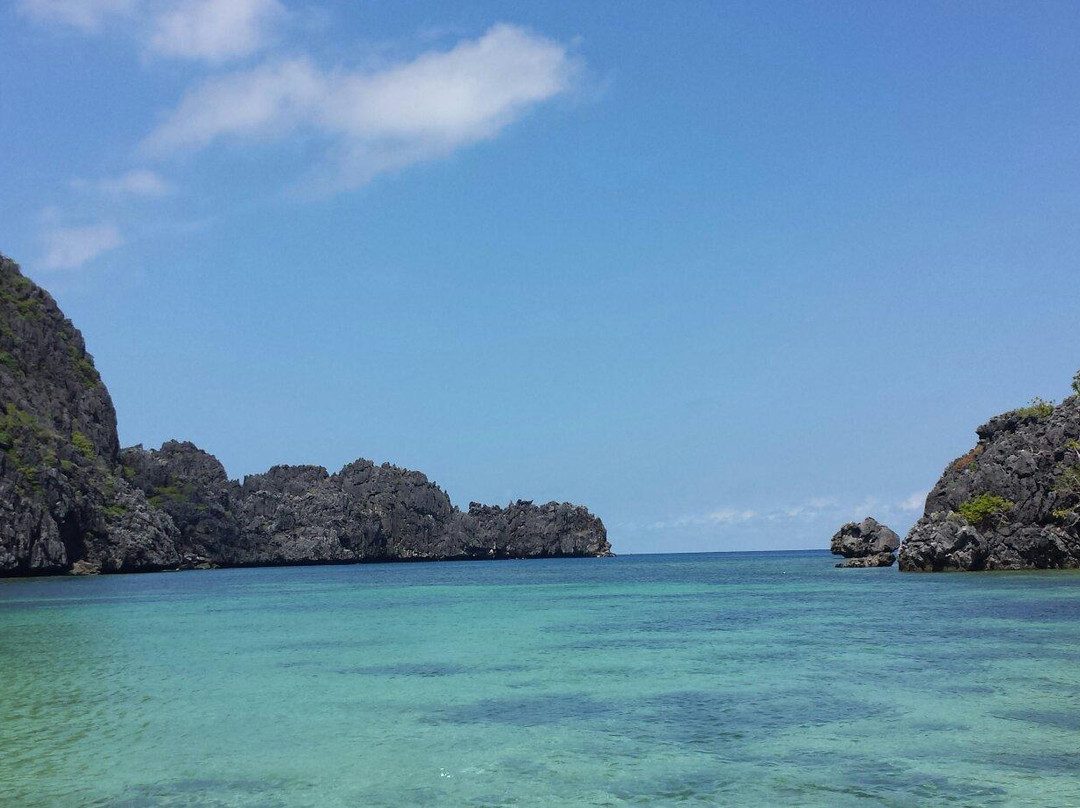 Binangculan Bay-爱妮岛必去景点