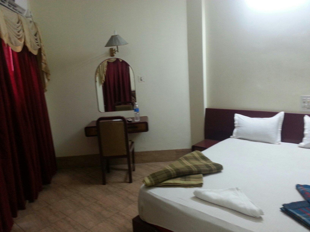Yuvraj Hotel