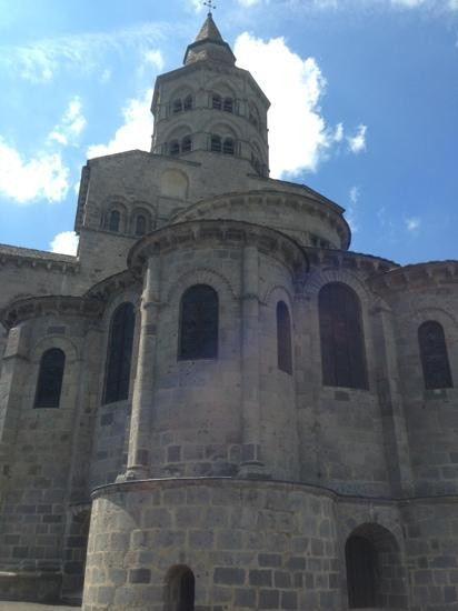Basilique Notre-Dame d'Orcival-Orcival必去景点