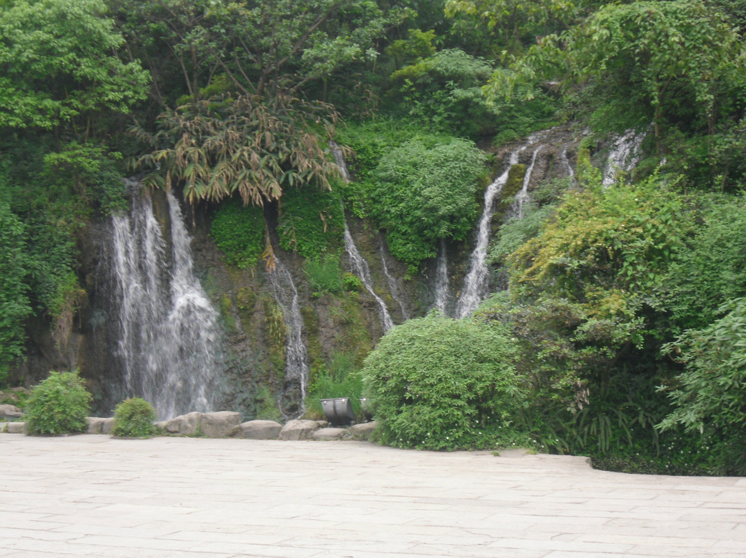 迎宾滩-峨眉山市必去景点