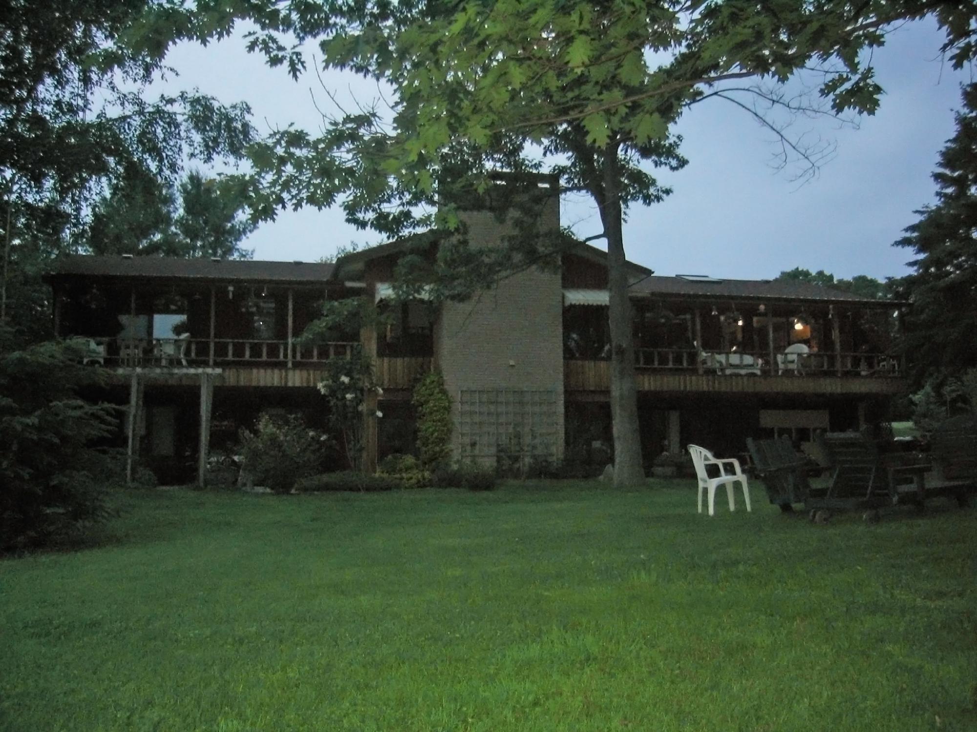 Black River Bed & Breakfast-浴室