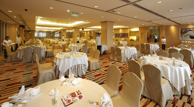 杭州中豪大酒店（钱江新城庆春广场地铁站店）主图