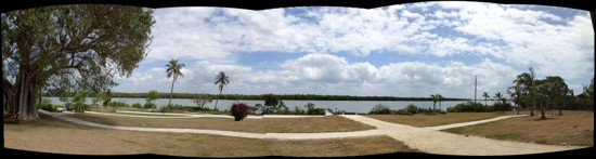 Mound House-迈尔斯堡海滩必去景点