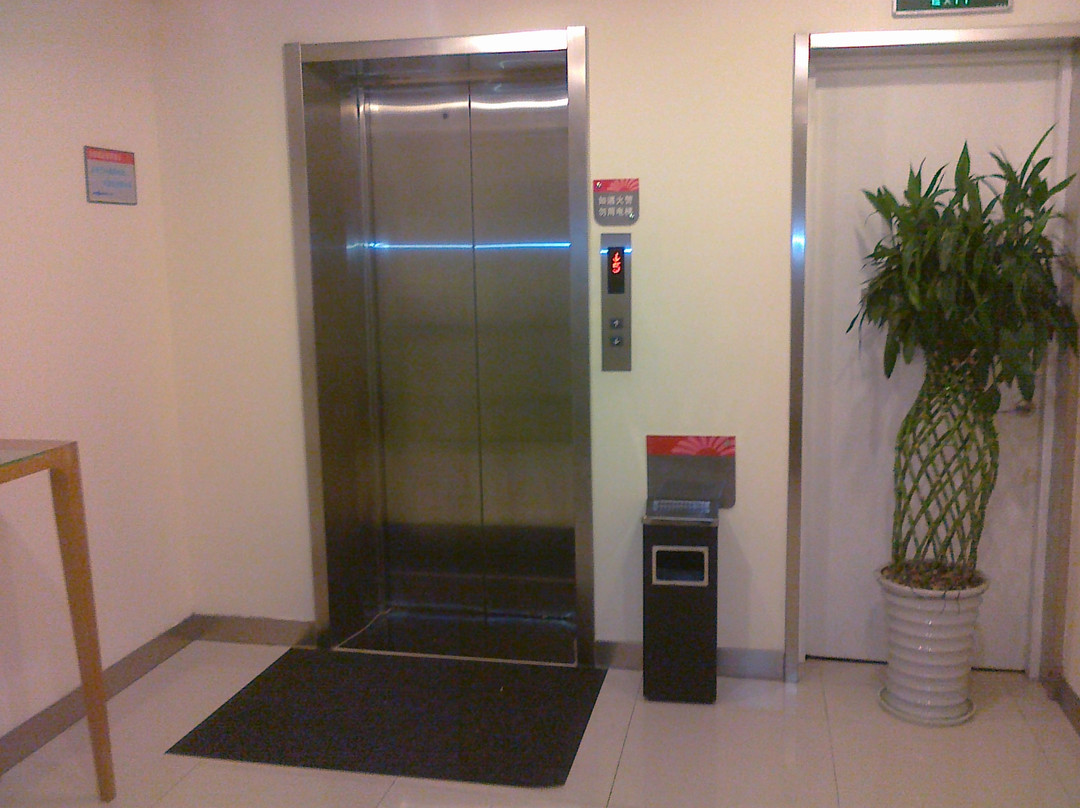 青岛银座佳驿连锁酒店栈桥店主图