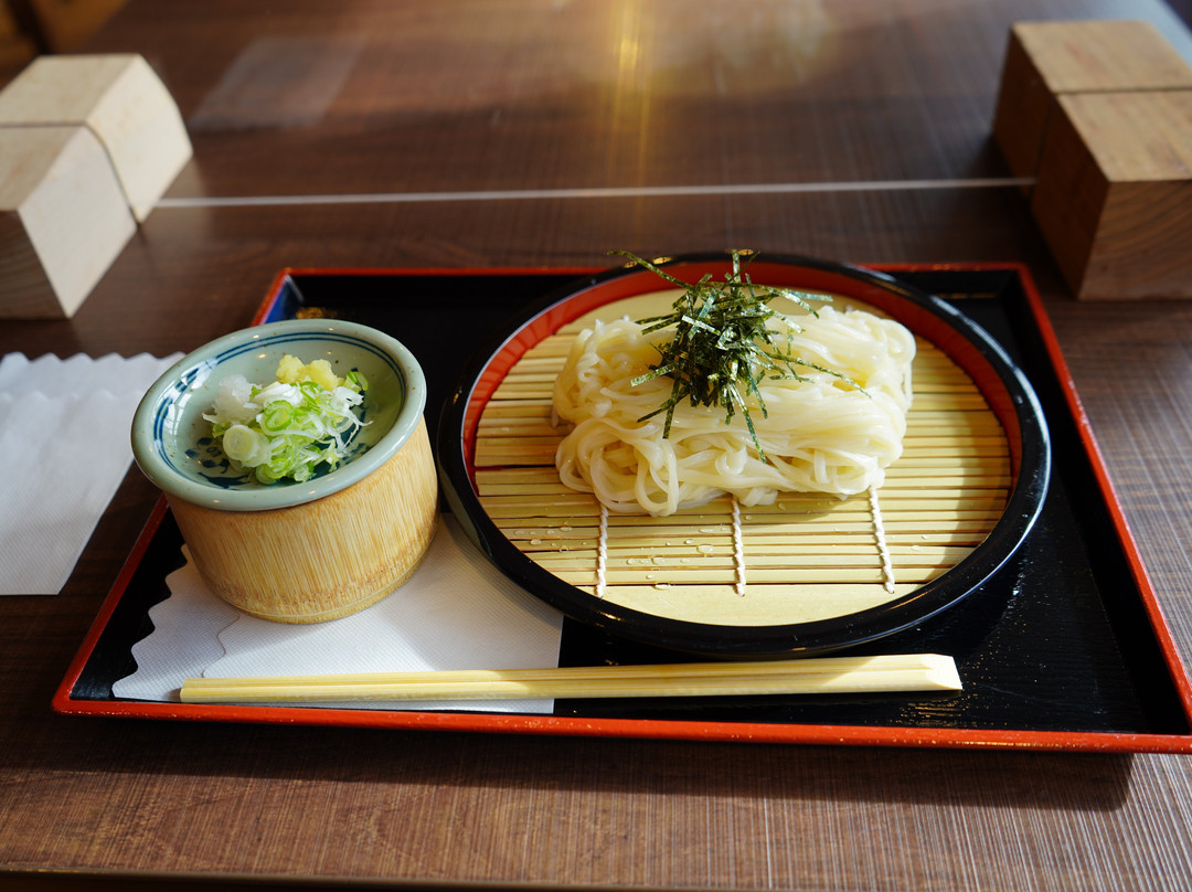 番屋氷見うどん