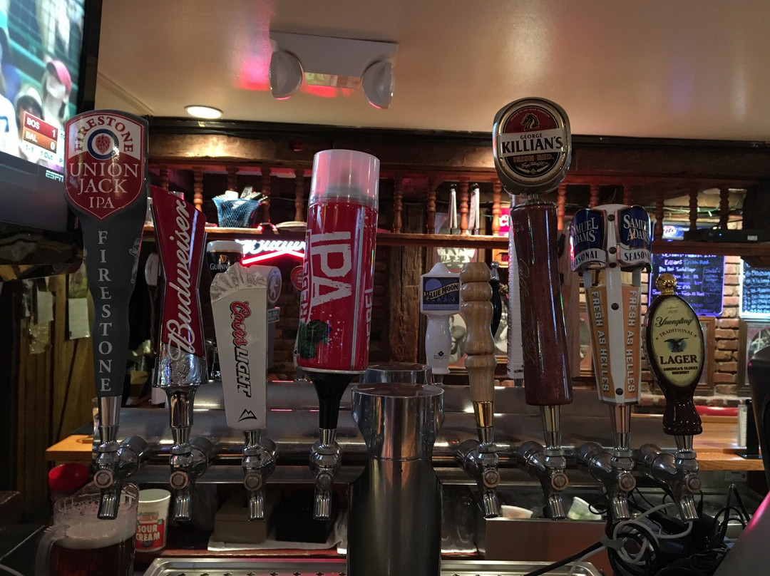 Hawthorne餐馆和美食-Shortway's Barn