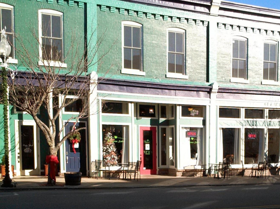 Bluegrass Sabor Restaurant