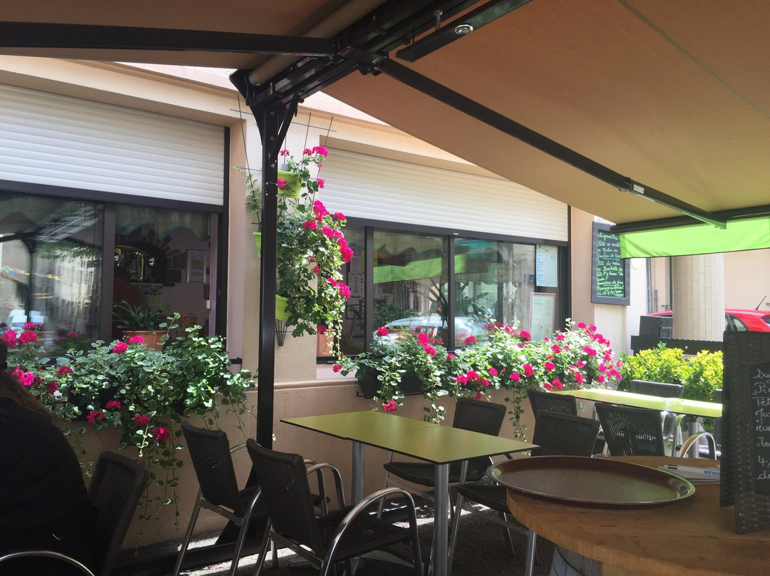 Montenach餐馆和美食-Bar restaurant le château fort