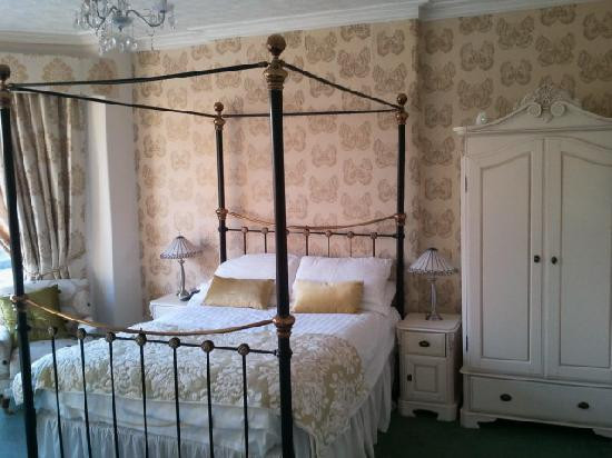 Mickle Trafford酒店住宿-Kilmorey Lodge