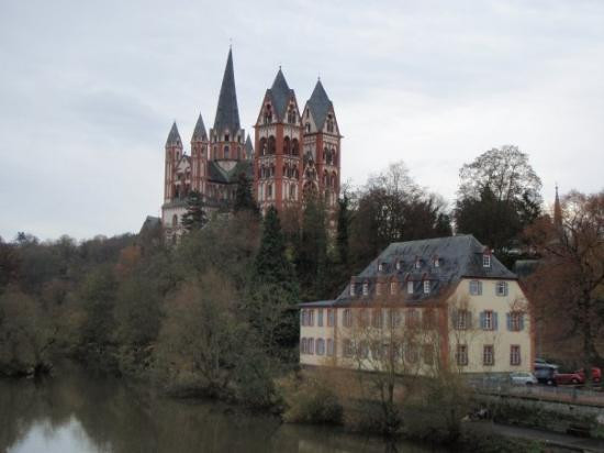Limburg Cathedral-林堡必去景点