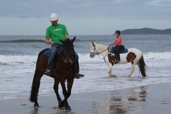 Equathon-努沙必去景点