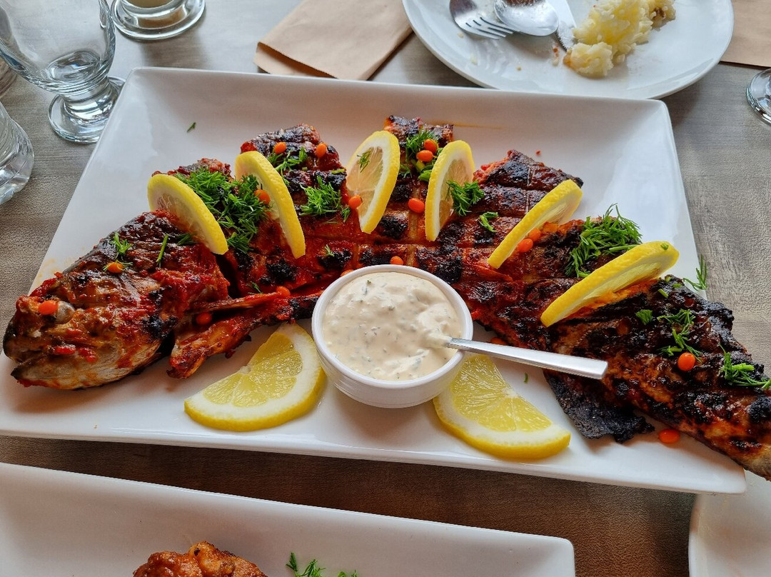 Zarni Parni-哈格帕特必去景点