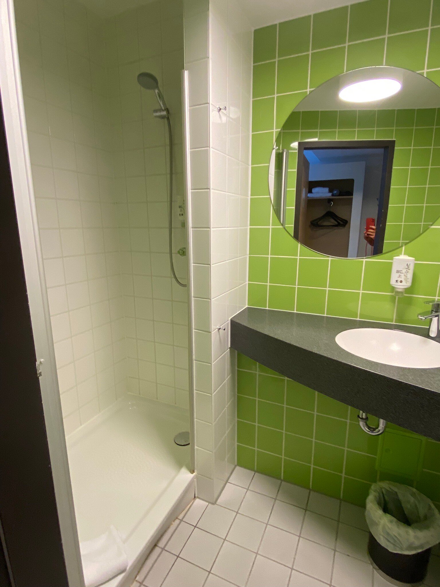 B&B Hotel Freiburg-Süd-官方