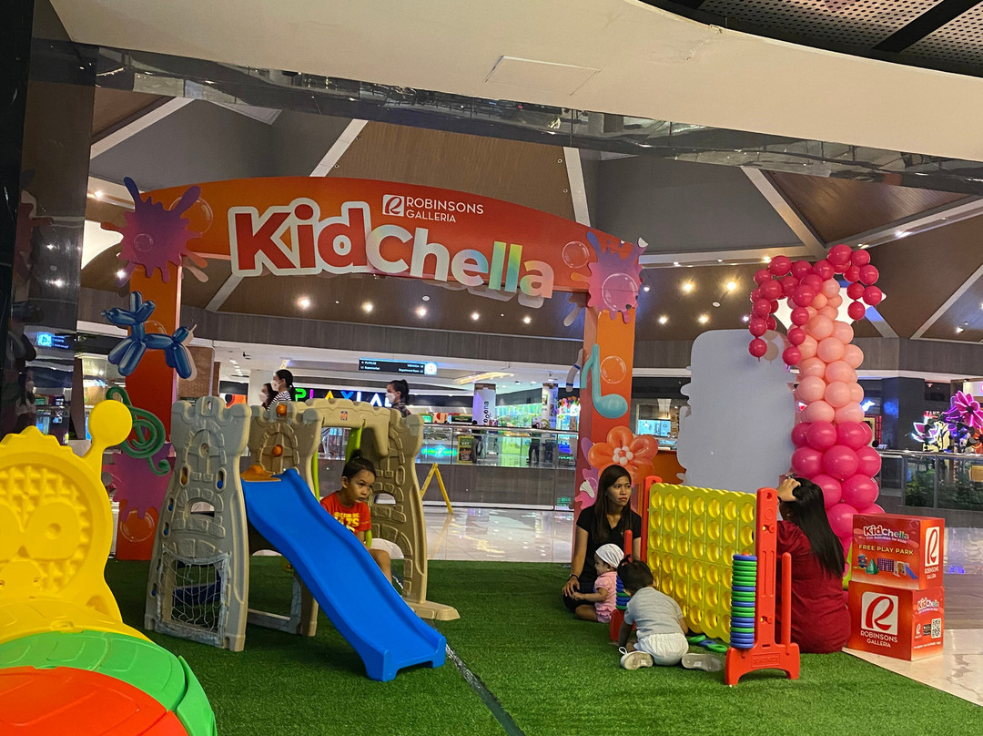 Estancia Mall-巴石必去景点